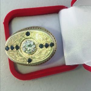 Very unique and splendid hand made silver ring